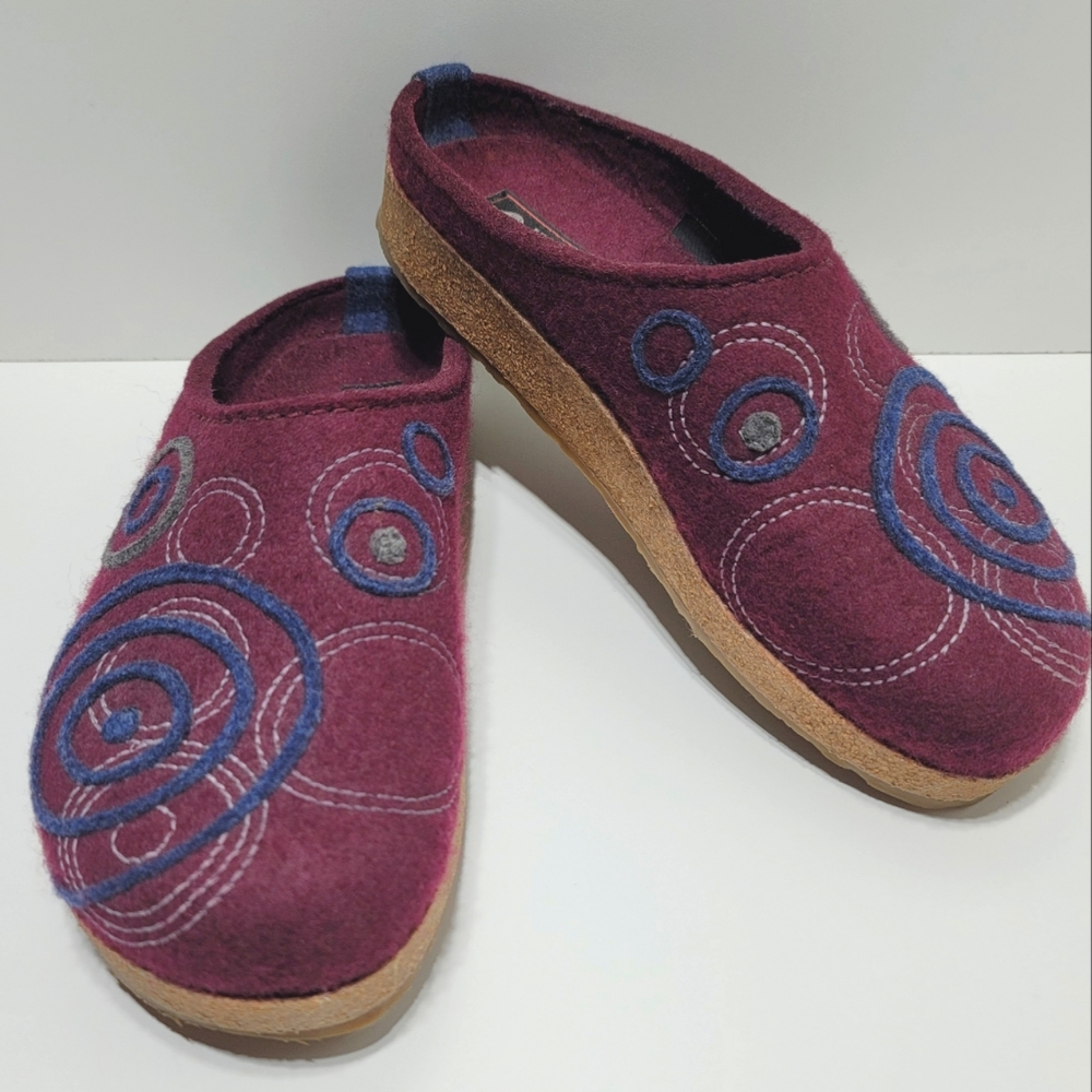 Haflinger Size 39/8 Pure New Wool Swing Clogs